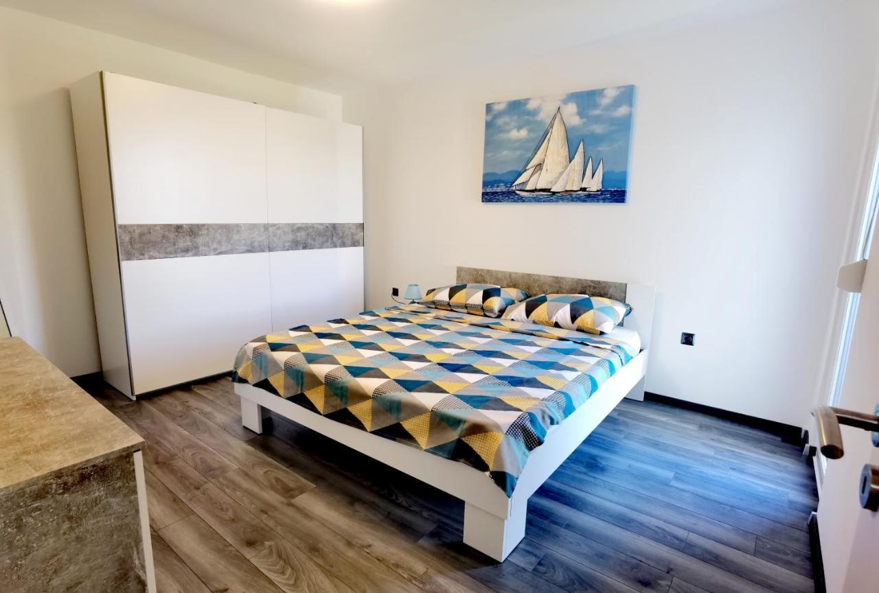 Apartment Pek Crikvenica Εξωτερικό φωτογραφία